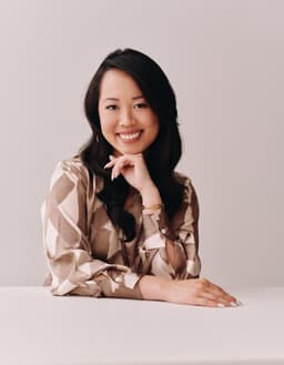 Portrait: Ana Huang