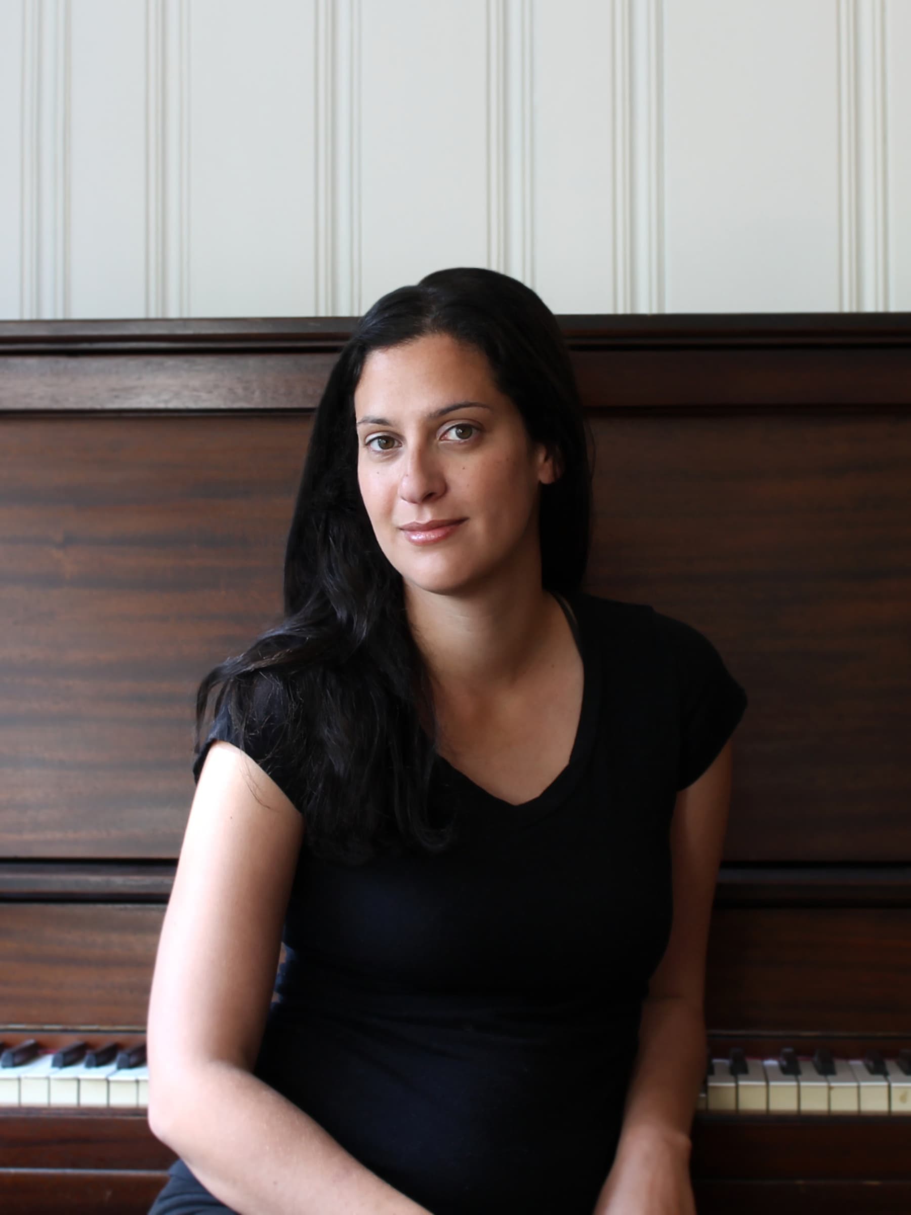 Portrait: Elle Kennedy