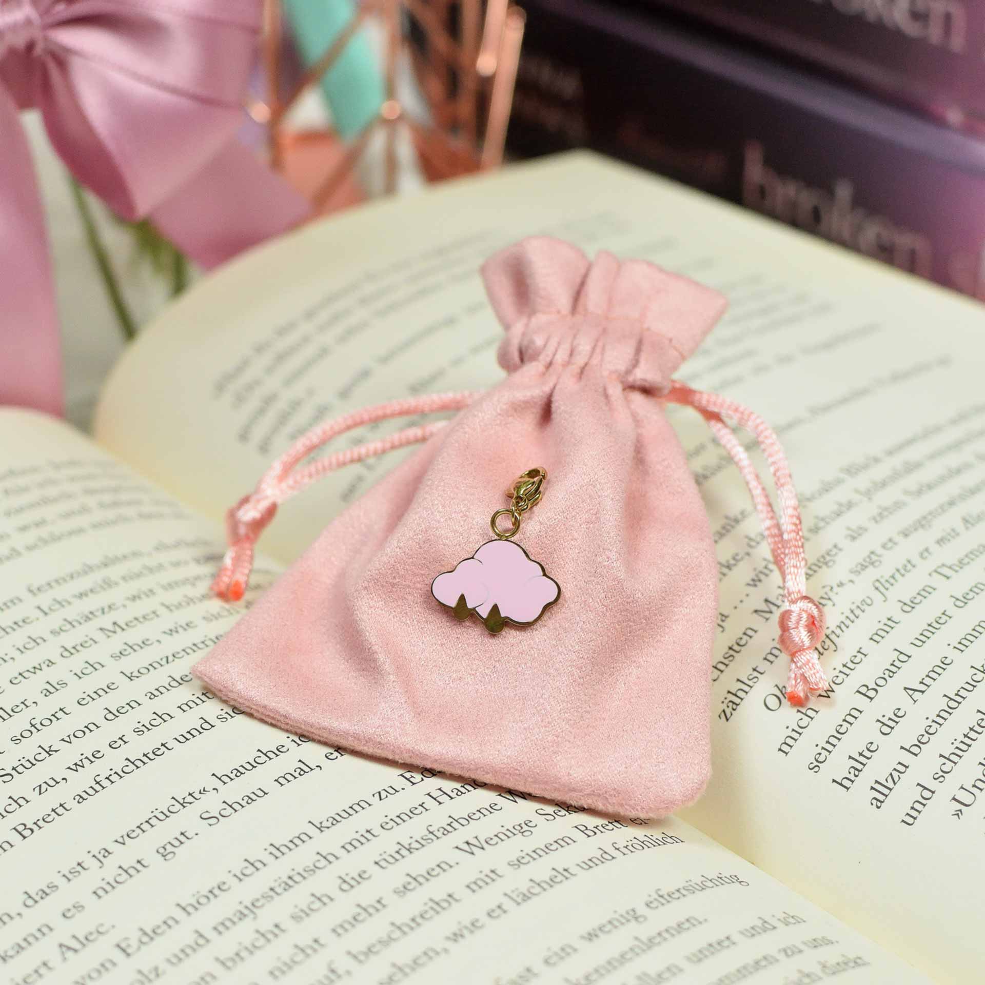 LYX Charms: LONDON IS LONELY