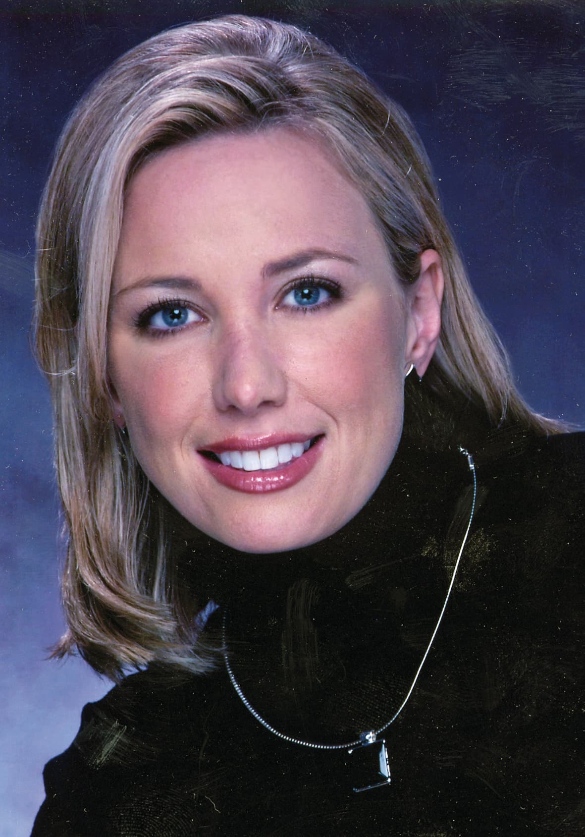 Portrait: Kresley Cole