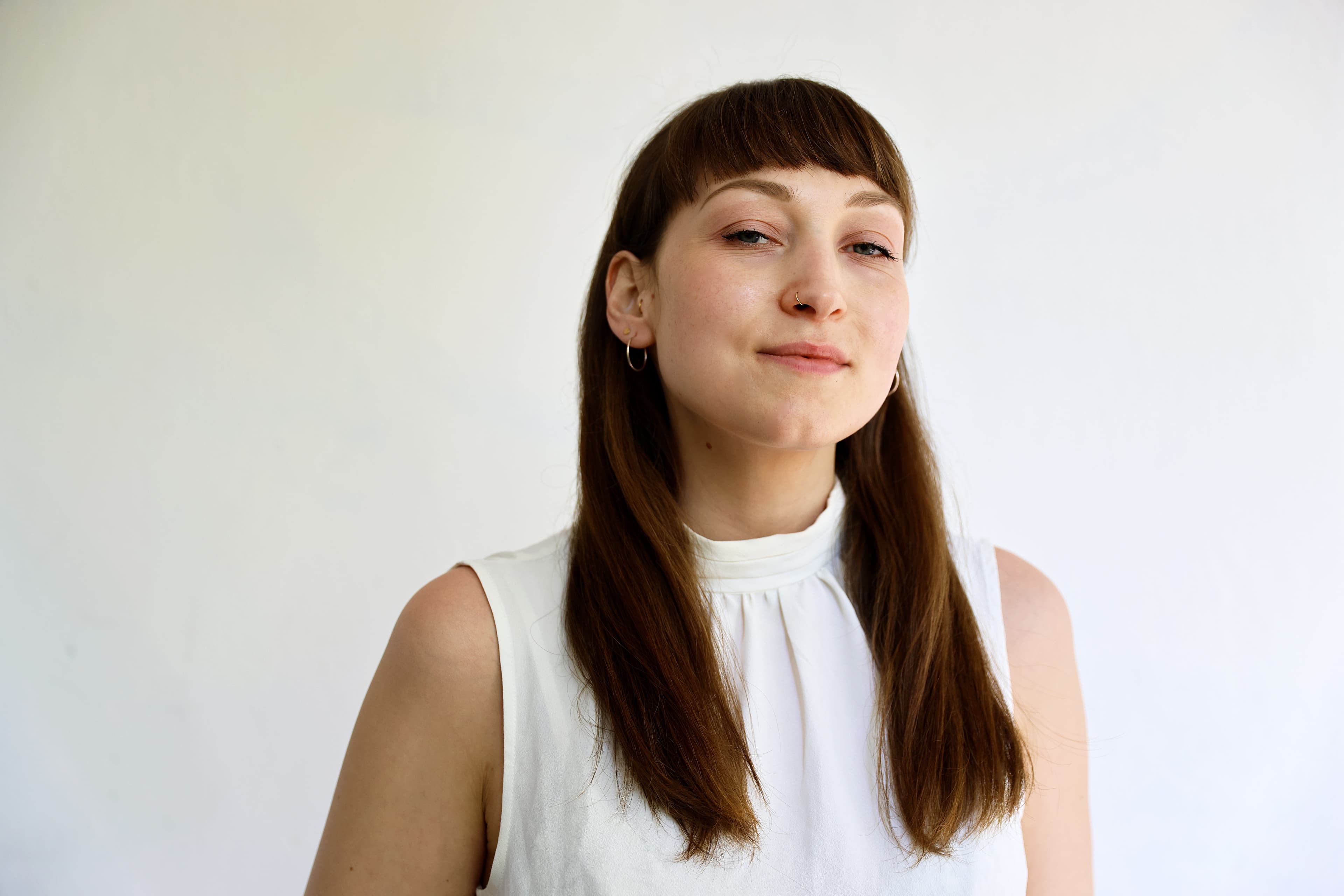 Portrait: Rebecca Veil